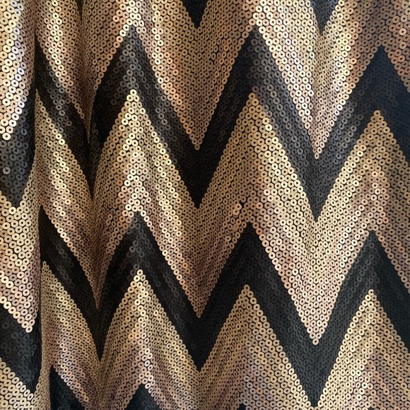 Sequenced dress. Size 14. - Picture 5 of 7